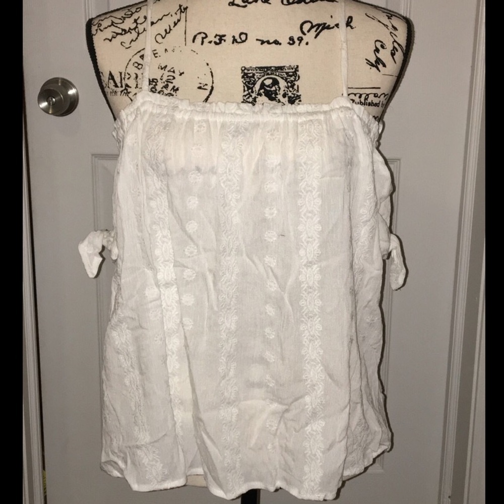 White Ruffle Tee - Picture 2 of 5